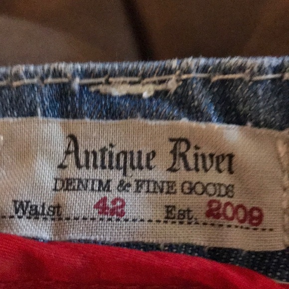 Antique River est. 2009 Distressed men’s Jeans - Picture 4 of 6